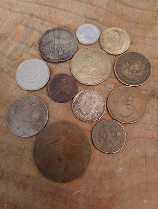 Moneda antigua ,se escucha ofertas 