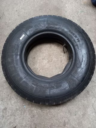 Neumático camión 700 R16 michelin