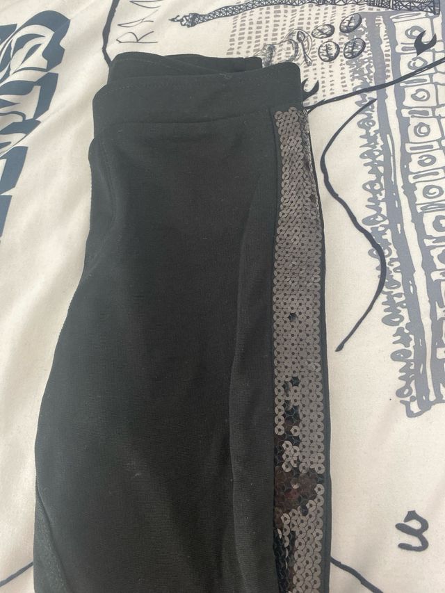 Mallas negras con strass y brillo