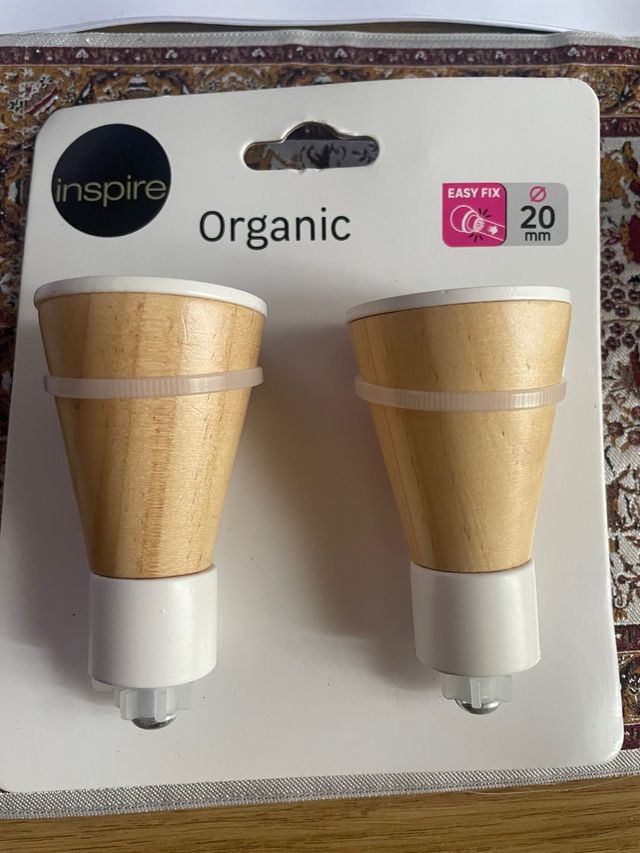 Finali per bastoni per tende