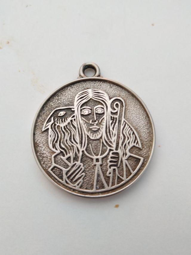 Colgante religioso Jesús pastor plata