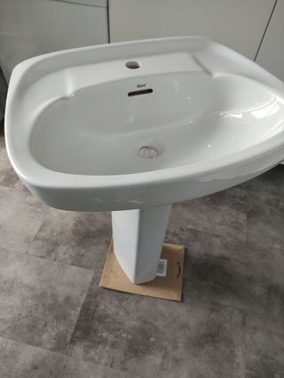 Lavabo y Pie Roca Vintage