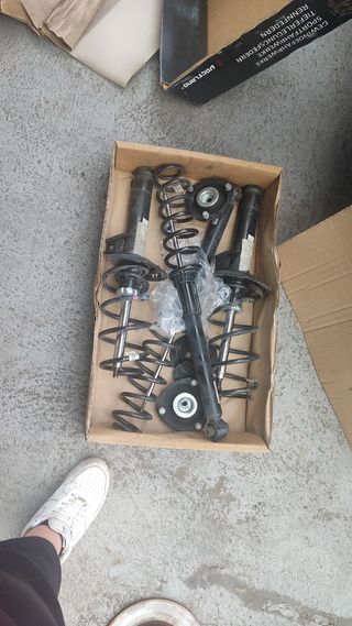 KIT COMPLETO DE SUSPENSIONES SEAT LEÓN FR 