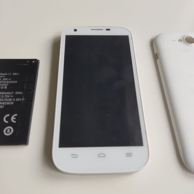 Móvil ZTE Blade Q Maxi