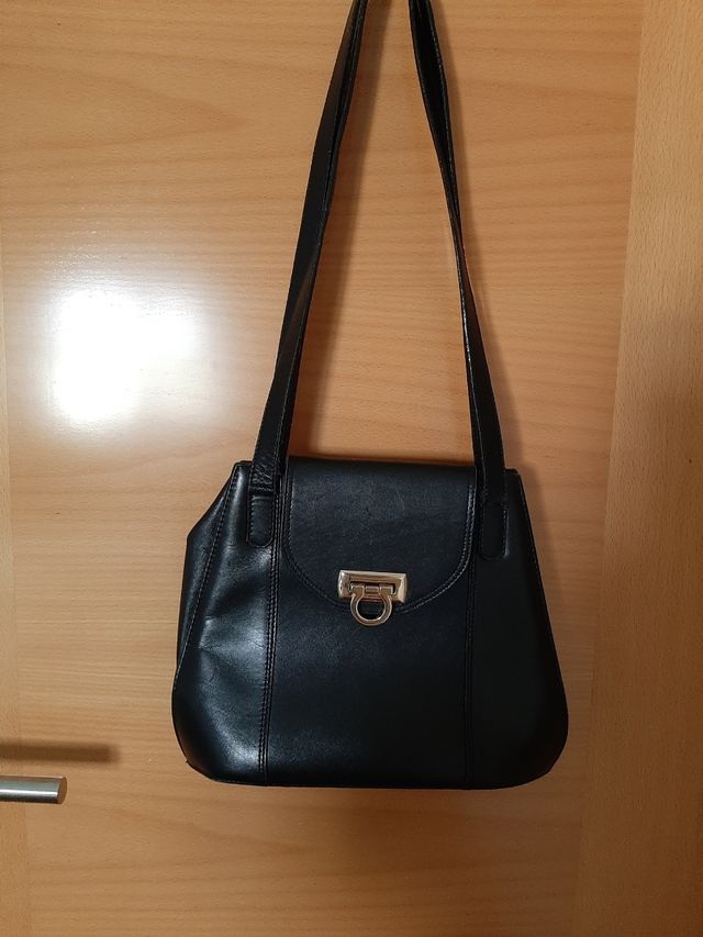Bolso de cuero del corte inglés