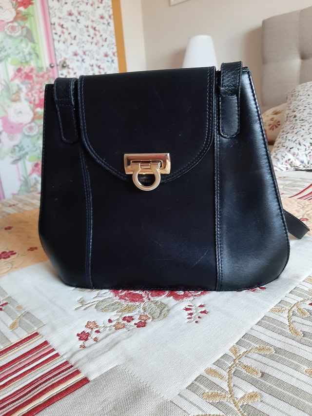 Bolso de cuero del corte inglés