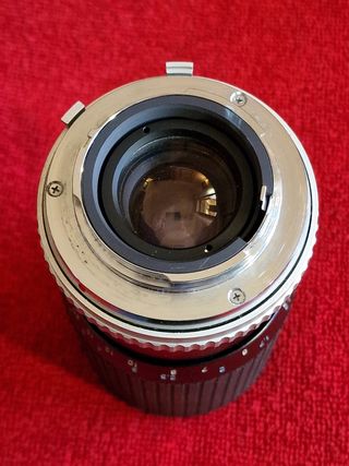 Hoya.. obiettivo zoom per minolta