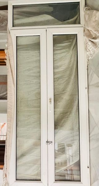 Puerta PVC vidrio