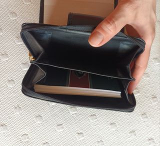 Cartera unisex de piel de Ubrique