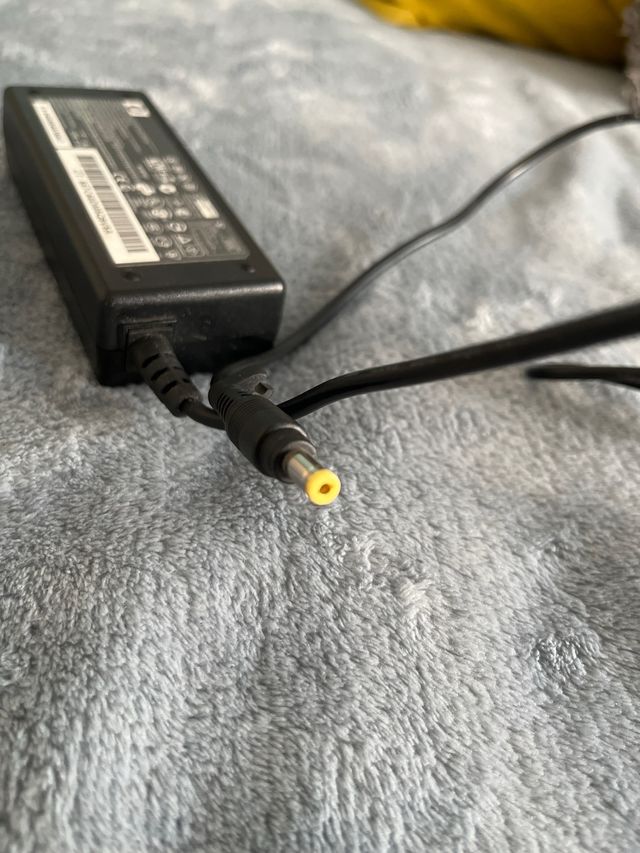 Cargador original HP 18.5V
