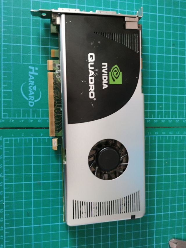 Tarjeta gráfica FX3700