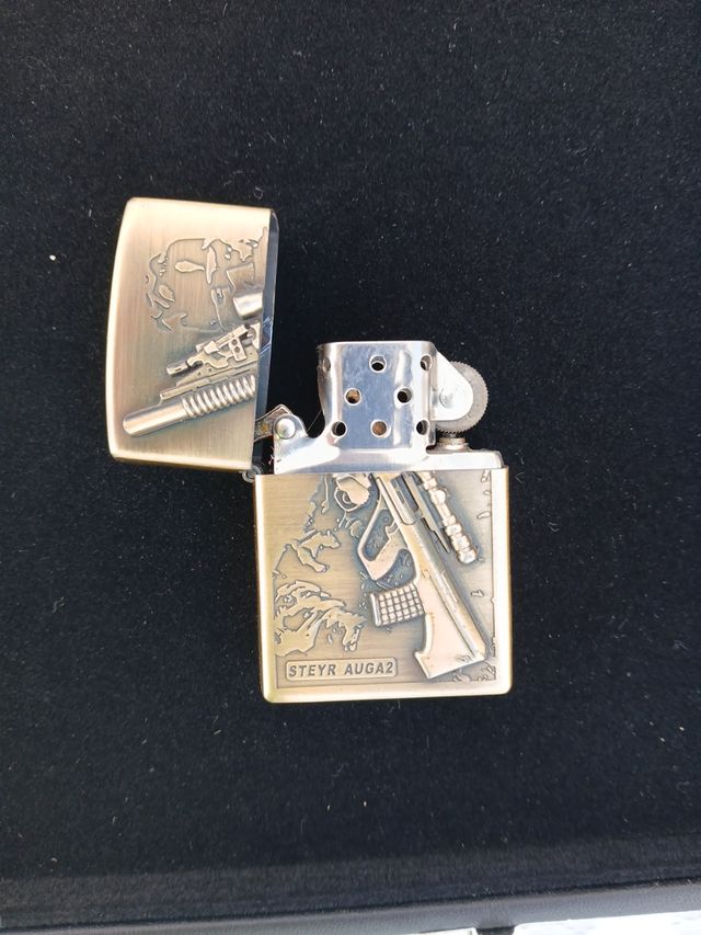 Accendino simil Zippo