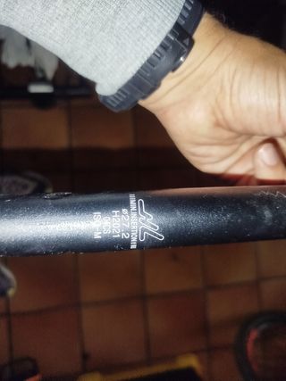 Tija de aluminio