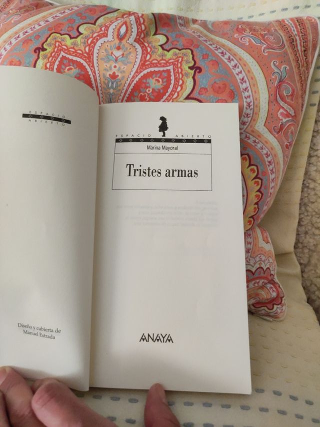 Tristes armas (Spanish Edition)