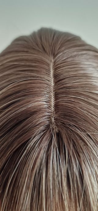 Peluca Bob rubia flequillo 