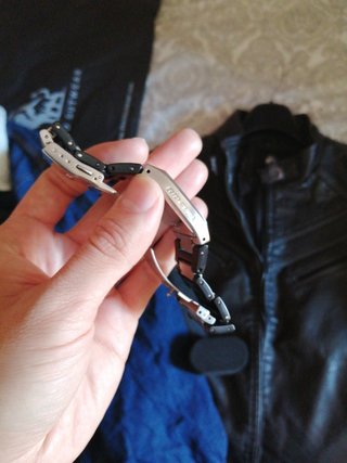 RELOJ RIPCURL Y 2 CHAQUETAS SIN ESTRENAR
