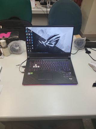 PORTATIL GAMING 17,3" ASUS ROG STRIX G712LV