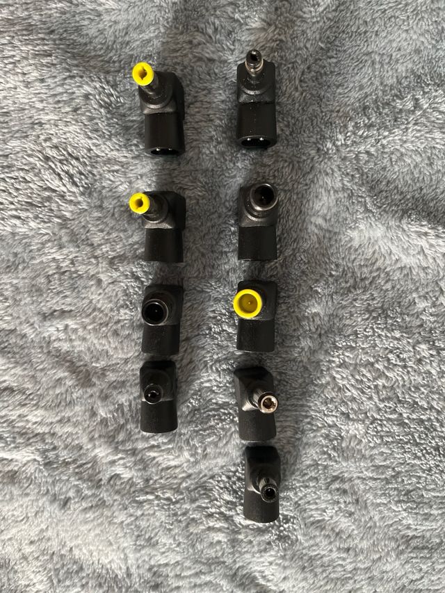 cargador Kensington universal portatil laptop