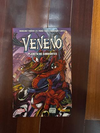 Marvel  veneno. planeta de simbiontes