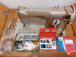 Maquina de Coser Singer
