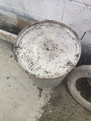 Cántaro o tinaja antigua