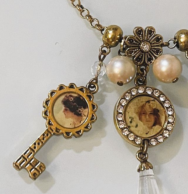 RARA collana vintage DOLCE&GABBANA con cammeo