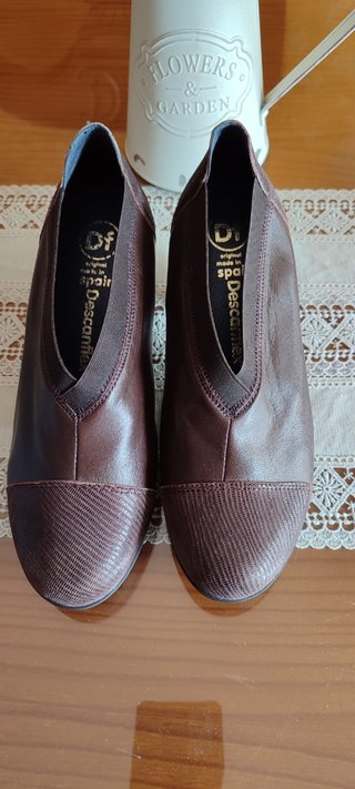 Zapato de piel. Descanflex. 35