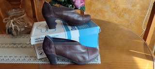 Zapato de piel. Descanflex. 35