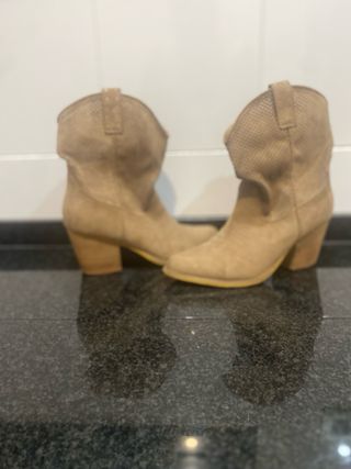 Botines camperos
