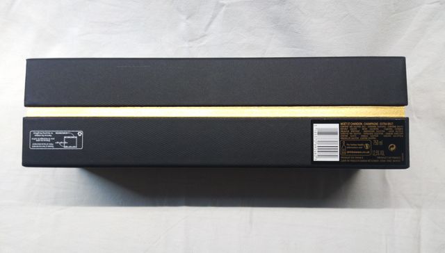 scatola vintage moet & chandon perfetta