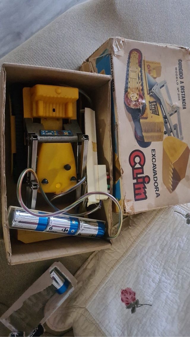 Excavadora Clim modelo nº205 juguete años 60