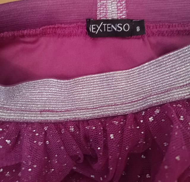 Lote de 4 faldas. Talla 9/10