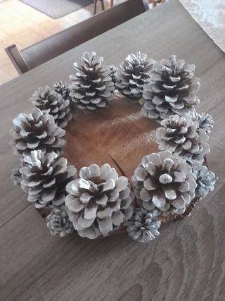 Centrotavola di legno