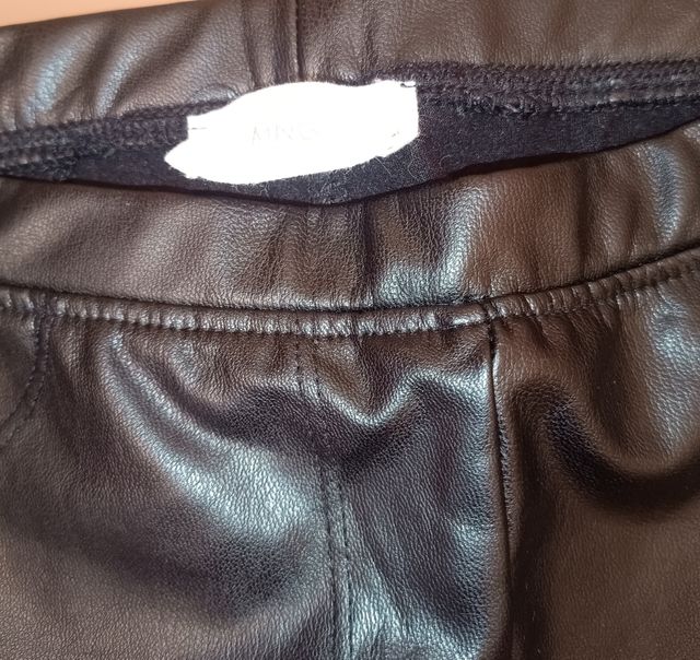 Lote 3 pantalones niña. Talla 10