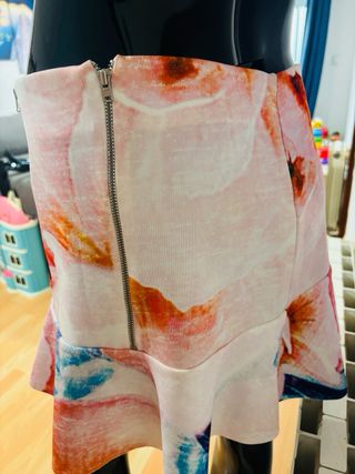 Falda Zara talla M 