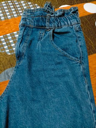 Pantalón Stradivarius