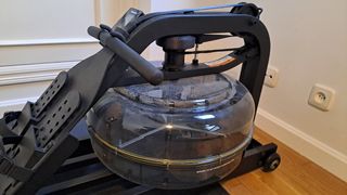 Máquina de remo ACQUA TITANIUM STRENGTH