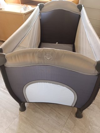 Cuna plegable de bebe
