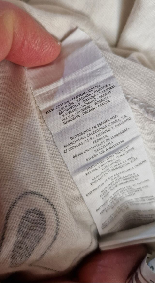 T-shirt girocollo con coniglietti