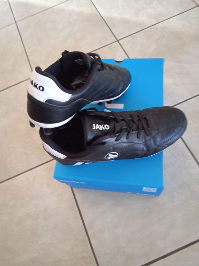 SCARPE DA CALCIO TAGLIA 38