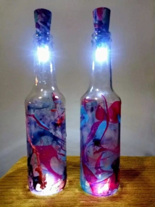 Bottiglie decorate a mano / abat jour