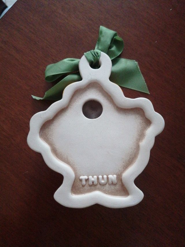 Formella thun con fiori