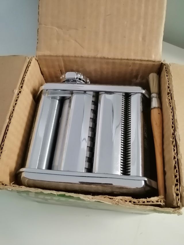 MACCHINA PER FARE LA PASTA TITANIA MEDIUS 105