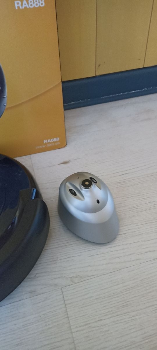 Robot aspirador Airis