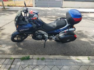 Suzuki DL v strom 1000
