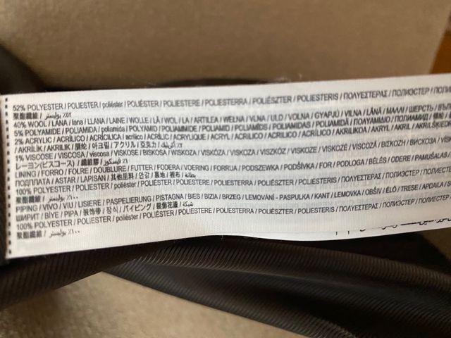 Abrigo negro de Mango