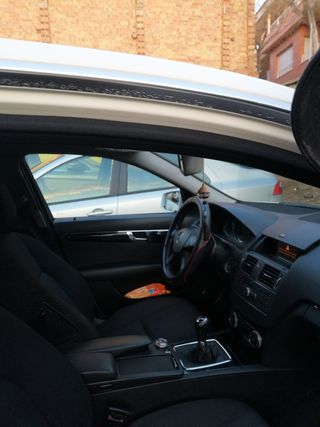 Mercedes-Benz Clase C 2010