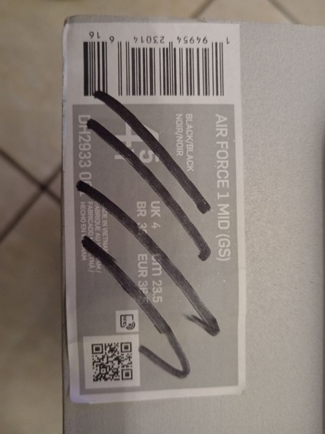 Scarpe Nike taglia 36,5