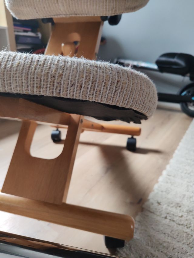 Silla ergonómica madera con reposa espalda
