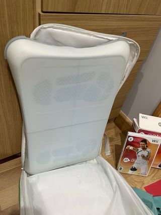 Se vende Wii y sus complementos